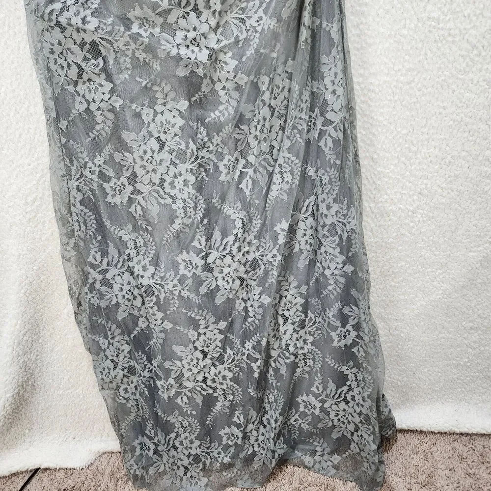 La Femme Portrait Neck Lace Gown Women's 14 Platinum Embellished Rhinestones - Picture 4 of 15